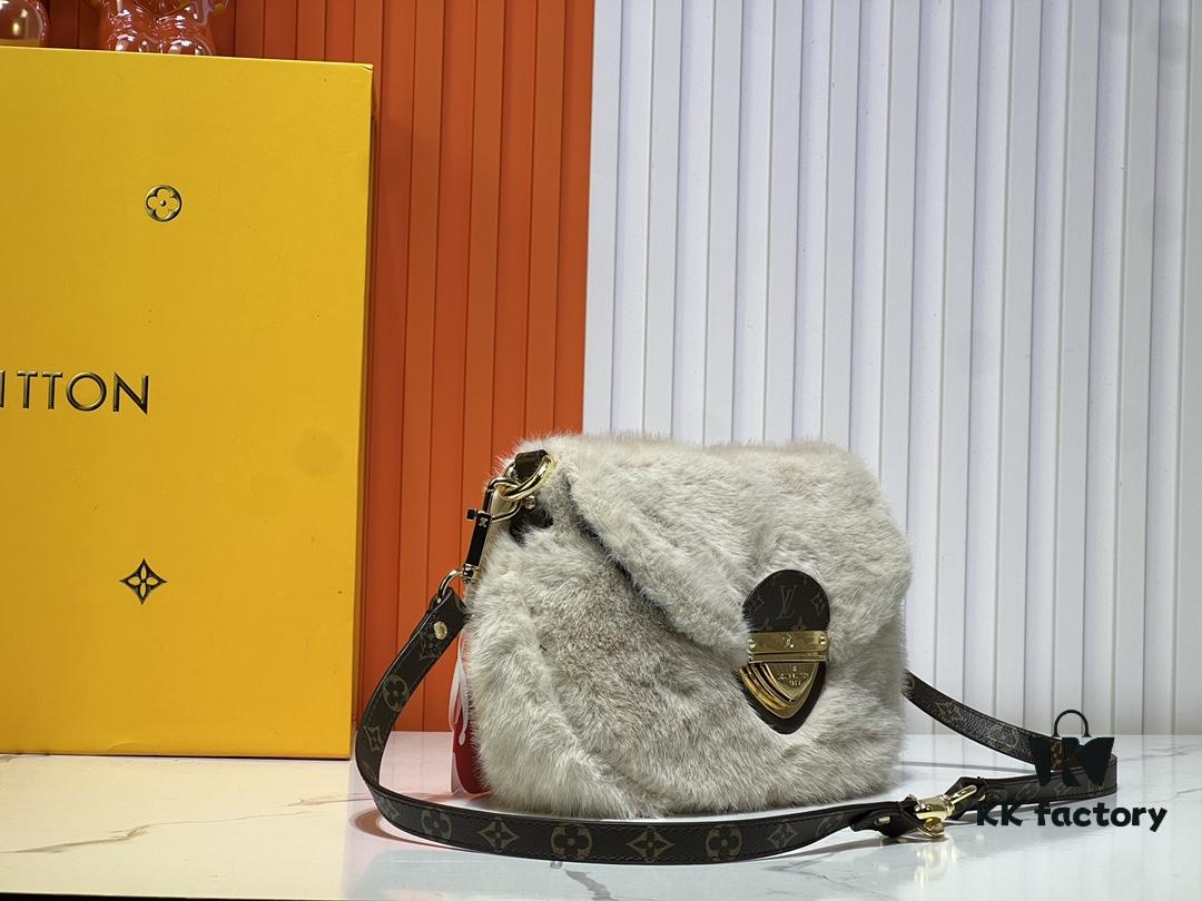 Upgraded Original M12097 M12192 M46829 Sunset Bag Crafted in Soft Shearling