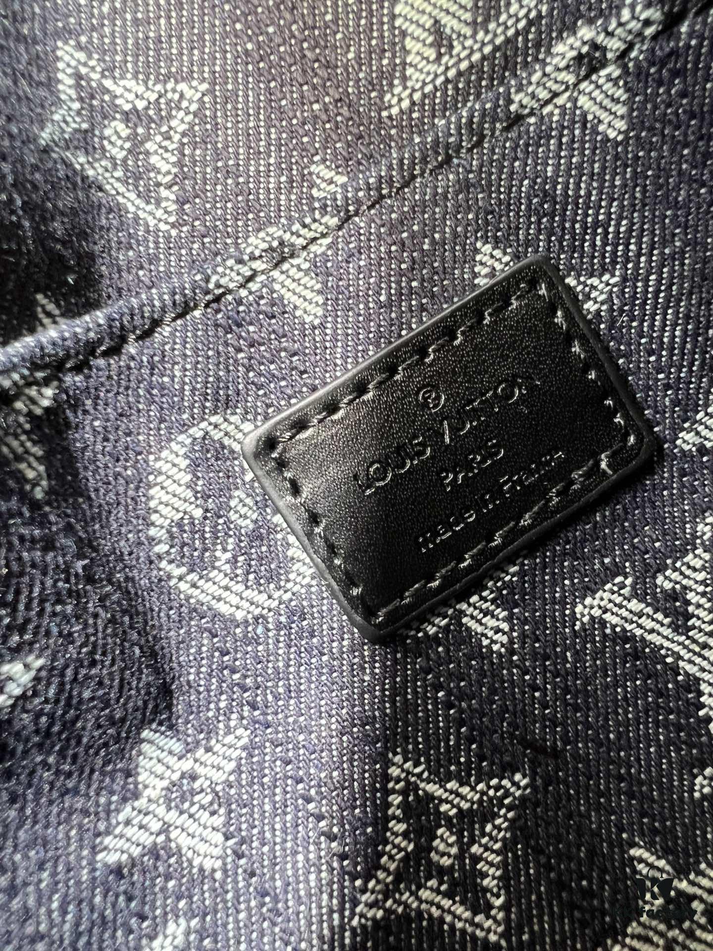 Upgraded Original M12097 M12192 M46829 Sunset Bag Crafted in Soft Shearling