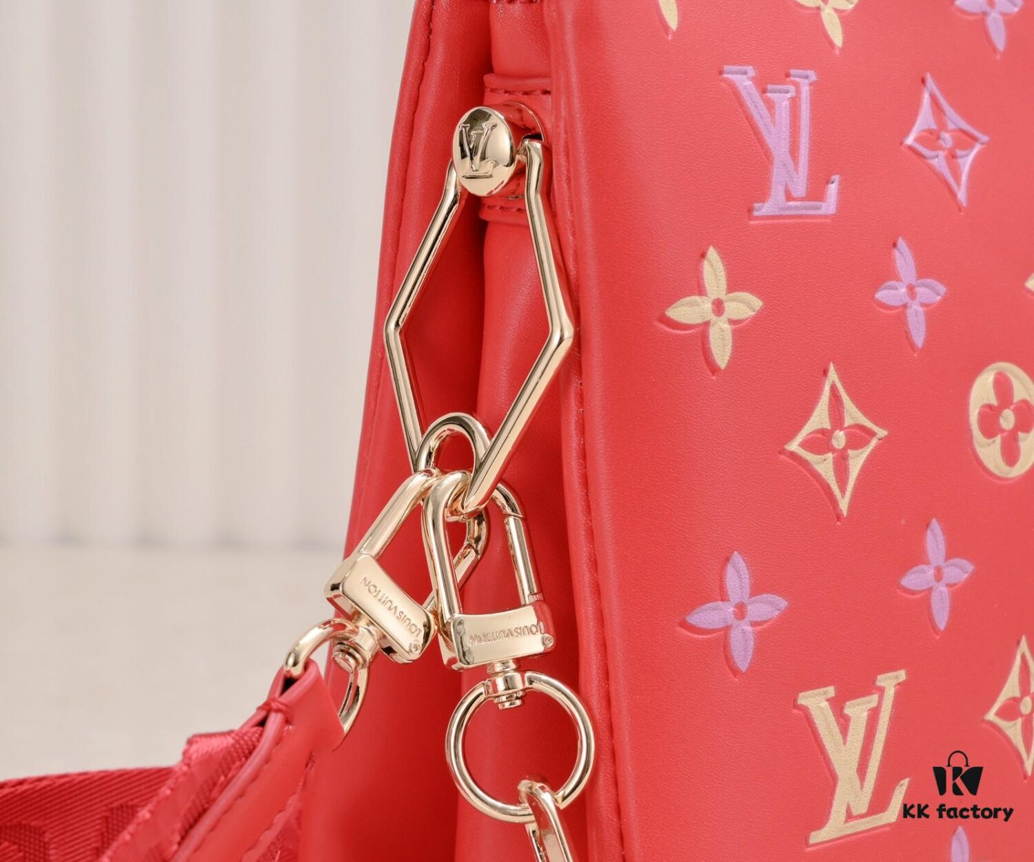 Exclusive Real Shot - Upgraded Version ‼️ M21353 Printed 57790 Small Coussin Handbag in Monogram Embossed Lambskin