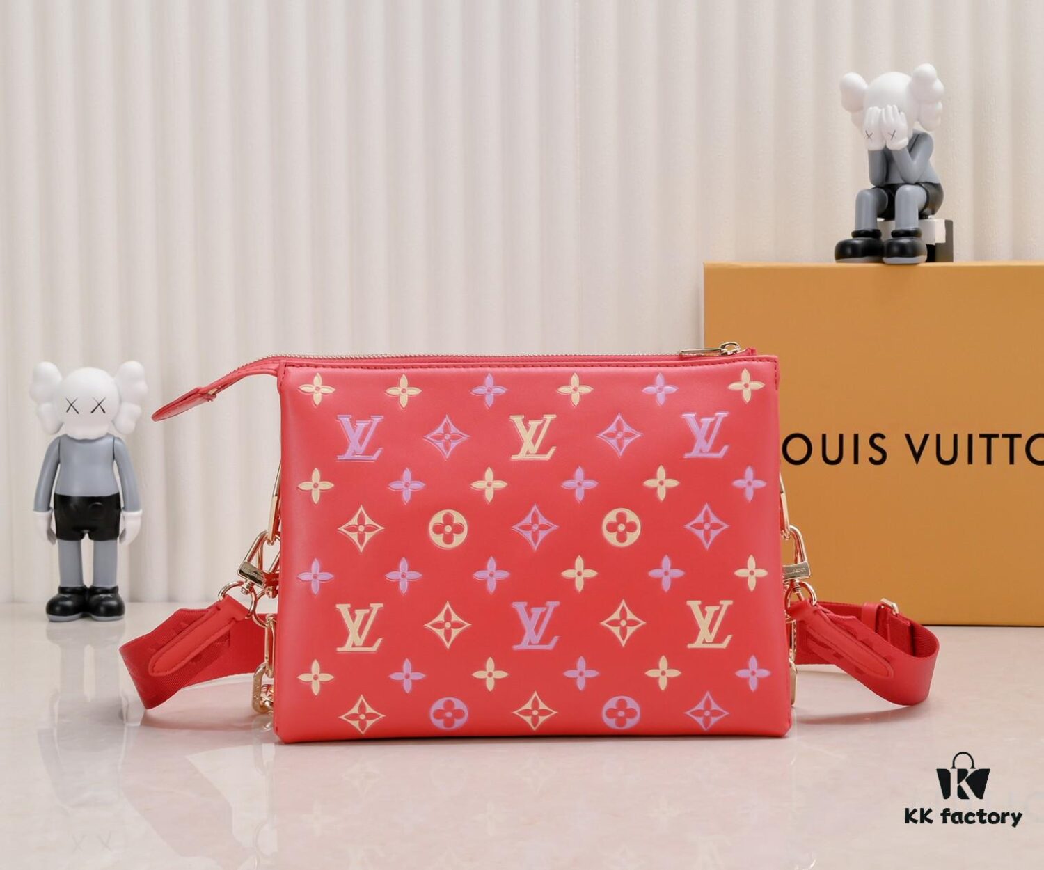 Exclusive Real Shot - Upgraded Version ‼️ M21353 Printed 57790 Small Coussin Handbag in Monogram Embossed Lambskin