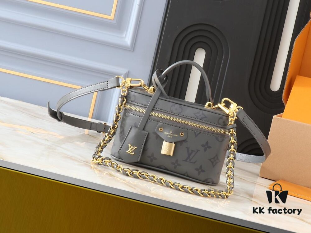 Upgraded Original M12427 Vanity Chain Pouch