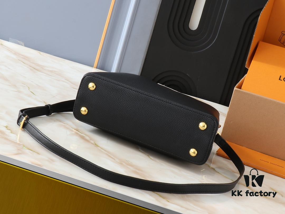 Upgraded Original M23949 M23950 M24471 M23951 Capucines BB Handbag with Elegant Lovelock Chain