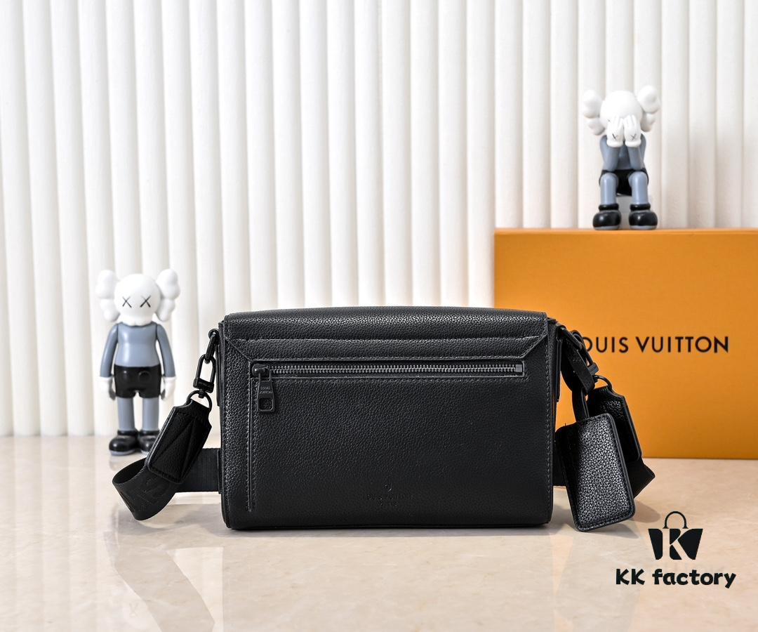 Upgraded Original Takeoff Small Aer Messenger Bag