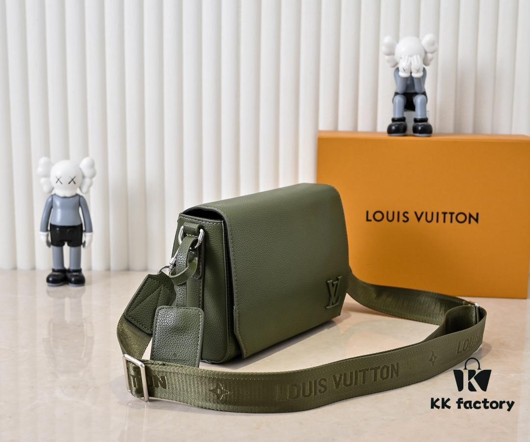 Upgraded Original [Takeoff Small Aer Messenger Bag] M25125 24769 57080 Black Military Green