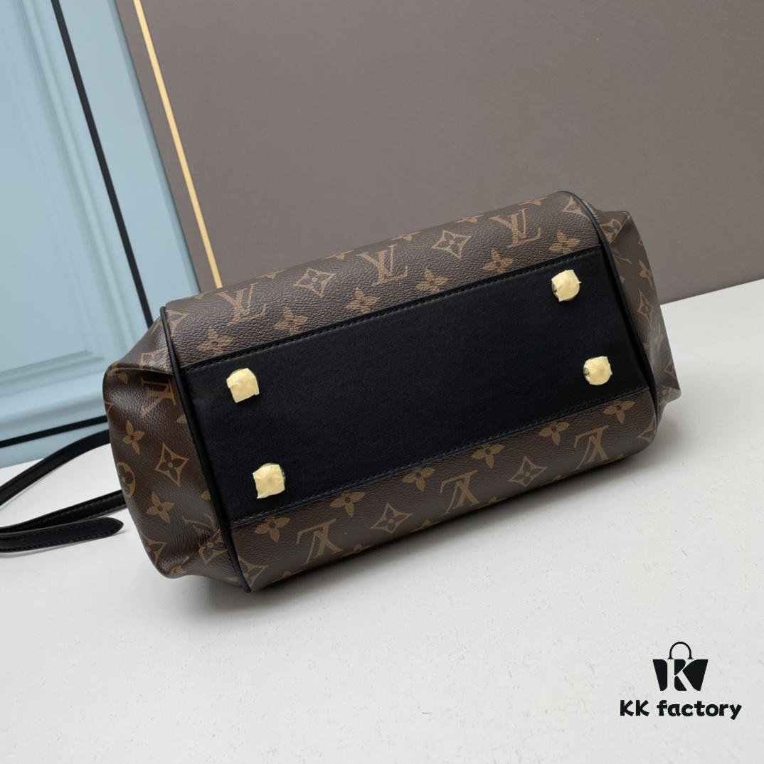 New LV Monogram Leather Handheld, Shoulder and Crossbody Bag Model 58188