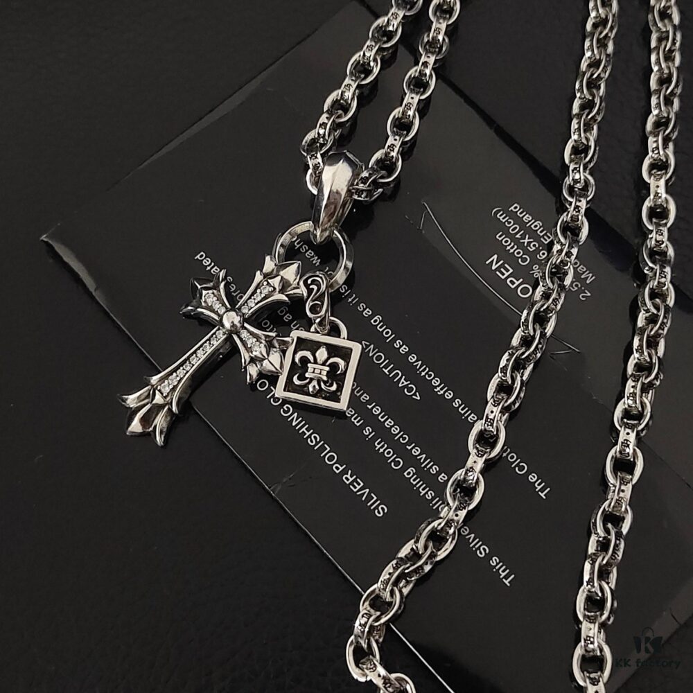Today's Recommendation: Chrome Hearts Diamond-Inlaid Cross Letter Chain