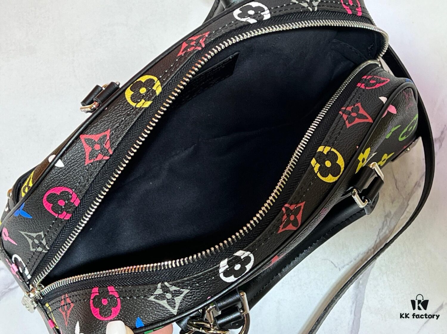 Upgraded Original M13084 Handbag East West