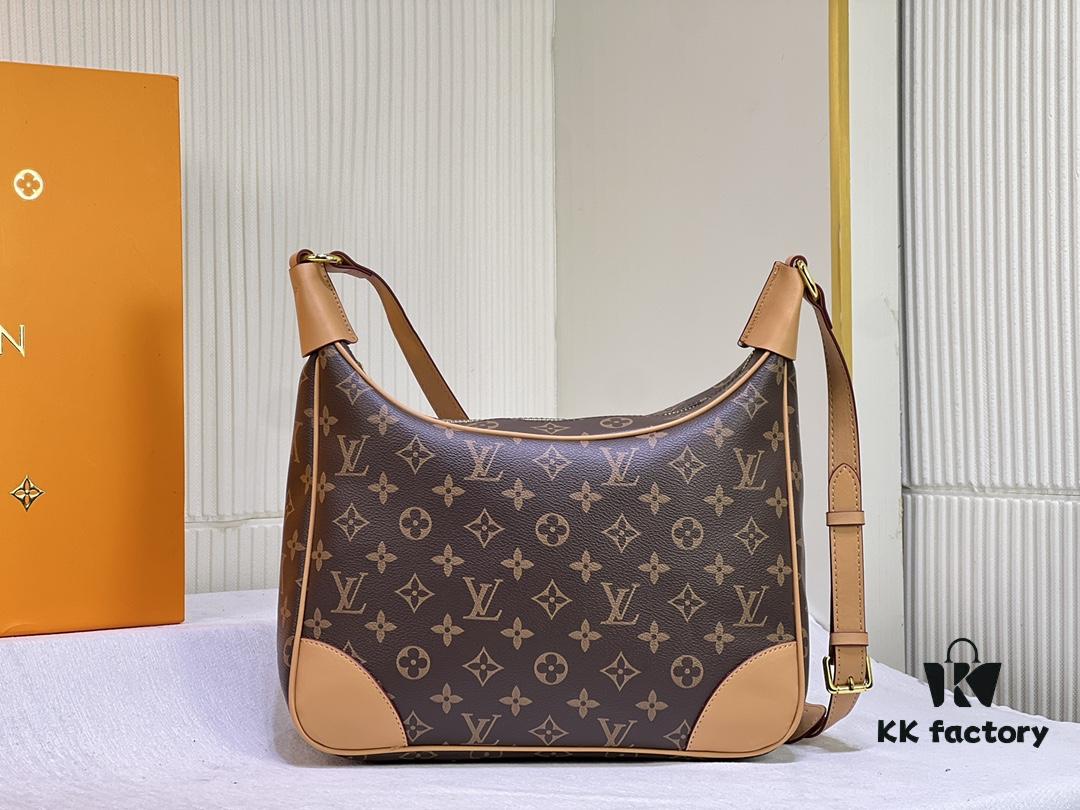 Upgraded Quality 👍 M90918 Vintage LV Louis Vuitton Rare Horn Bag, Retro Style, Three-Dimensional Shape, Casual and Elegant, Fits Various Outfits, Original Leather with Unique Vintage Charm, Less Common, Showcases Personal Taste, Size 31-18-9
