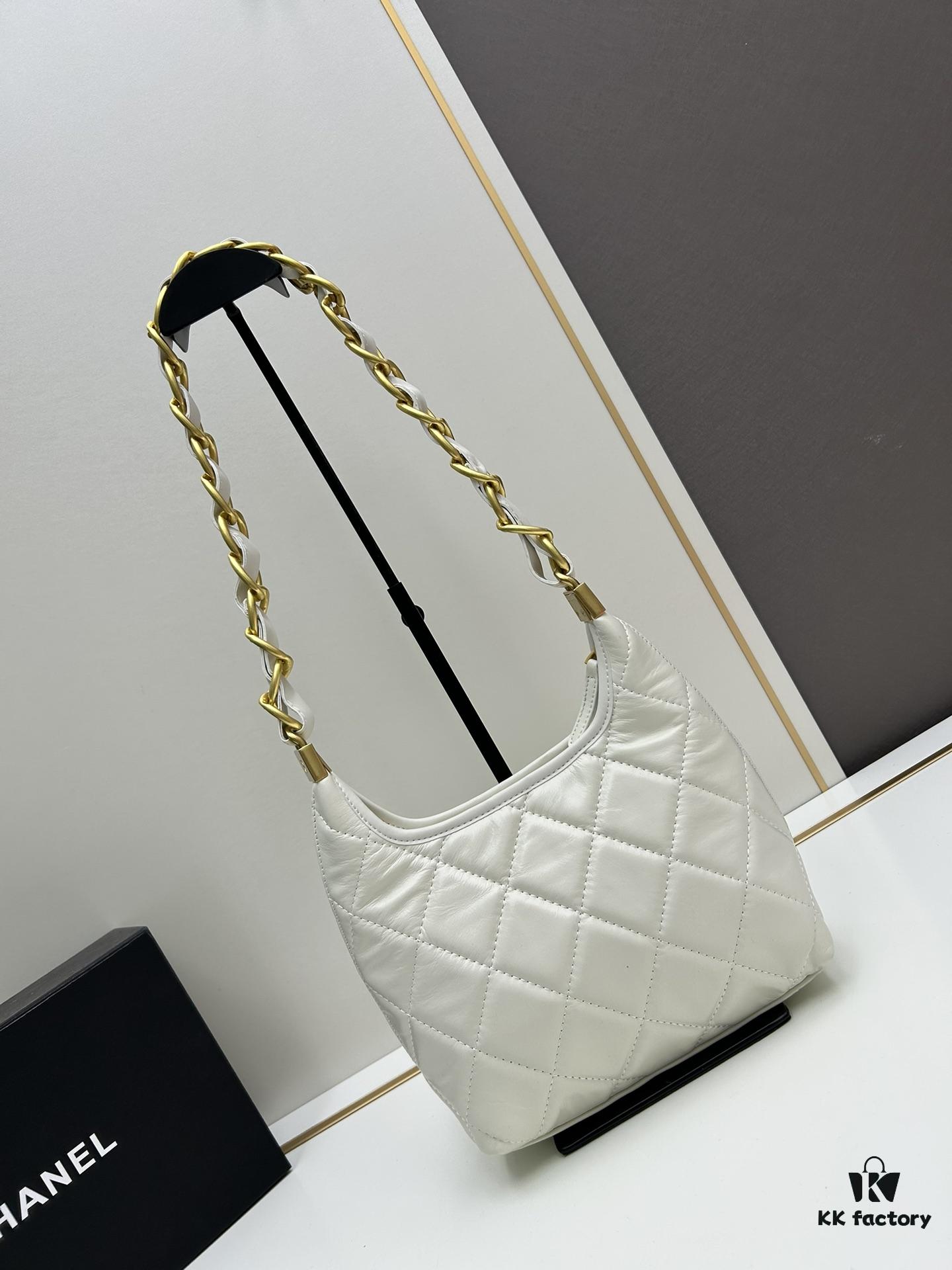 Chanel 24A Small Hobo Bag in Oil-Waxed Full-Grain Leather