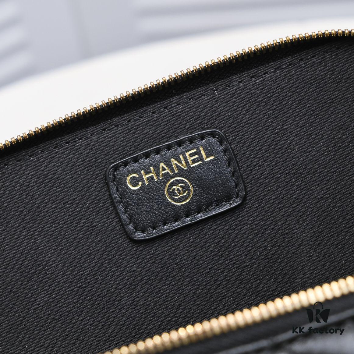 Chanel 2022 Autumn/Winter New Arrival Gold Ball Makeup Compact Mini Storage Box