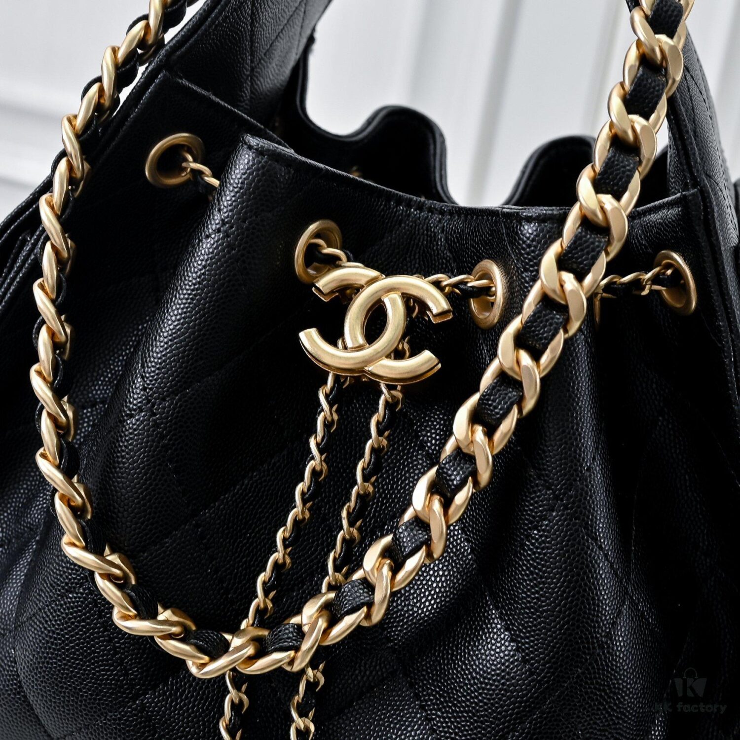 Upgraded Chanel 25C Style Hobo Bag in Quilted Calfskin - Vintage Hip Bag, Small Bucket Tote with Retro Gold-Tone Buckle Drawstring, Diamond Quilting, Classic Chain Design