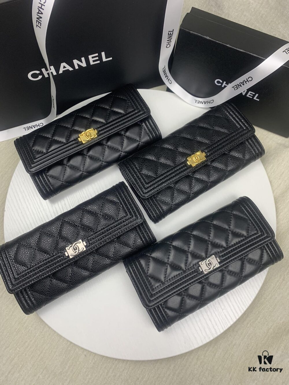 CHANEL Le Boy Long Wallet, Model A80286, Lambskin with Gold-Tone Hardware, Authentic Quality