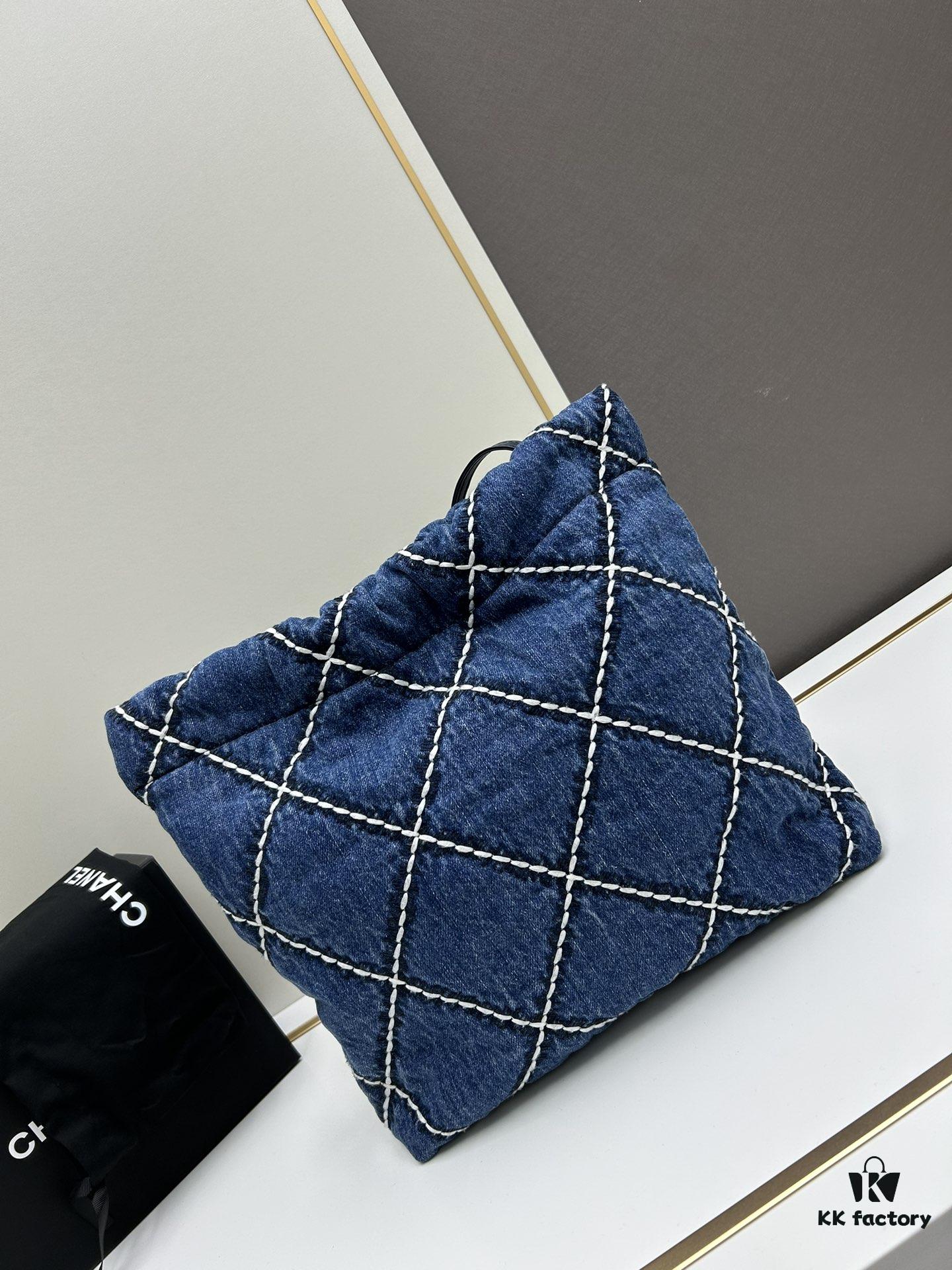 Upgraded! Champion Quality ⭐️⭐️⭐️ 24S Denim 22bag CHANEL 24S Denim Series, Jennie's Same Style Trash Bag – New Member of the 22bag Family with Rivets, This Season's Most Beautiful Denim Collection!