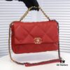 Large Red Medium-Sized Chanel Latest Bestseller Now Available 📣📣 Synchronized with Counter Release🤭 Premium Imported Calfskin 🐂 Extremely Soft Touch. Excellent Fit, Can Be Carried by Hand, on Shoulder, or Crossbody, Fully Showcasing Women's Elegant Charm 💃 Act Now!