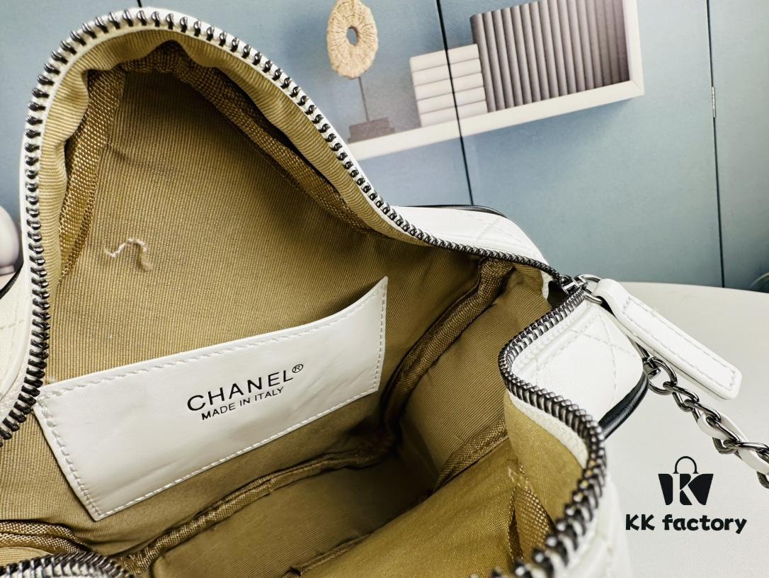 New Arrival Lucky Star CHANEL Stars Bag - Gorgeous Shiny Golden Design, Unique Star Shape, Luxurious and Adorable Style