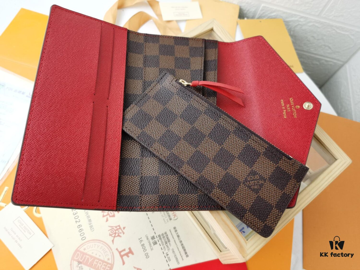 Top Quality Original 💎 [Real Item Photography, Personal Background] Josephine Wallet Inspired by Louis Vuitton's First Wallet Design