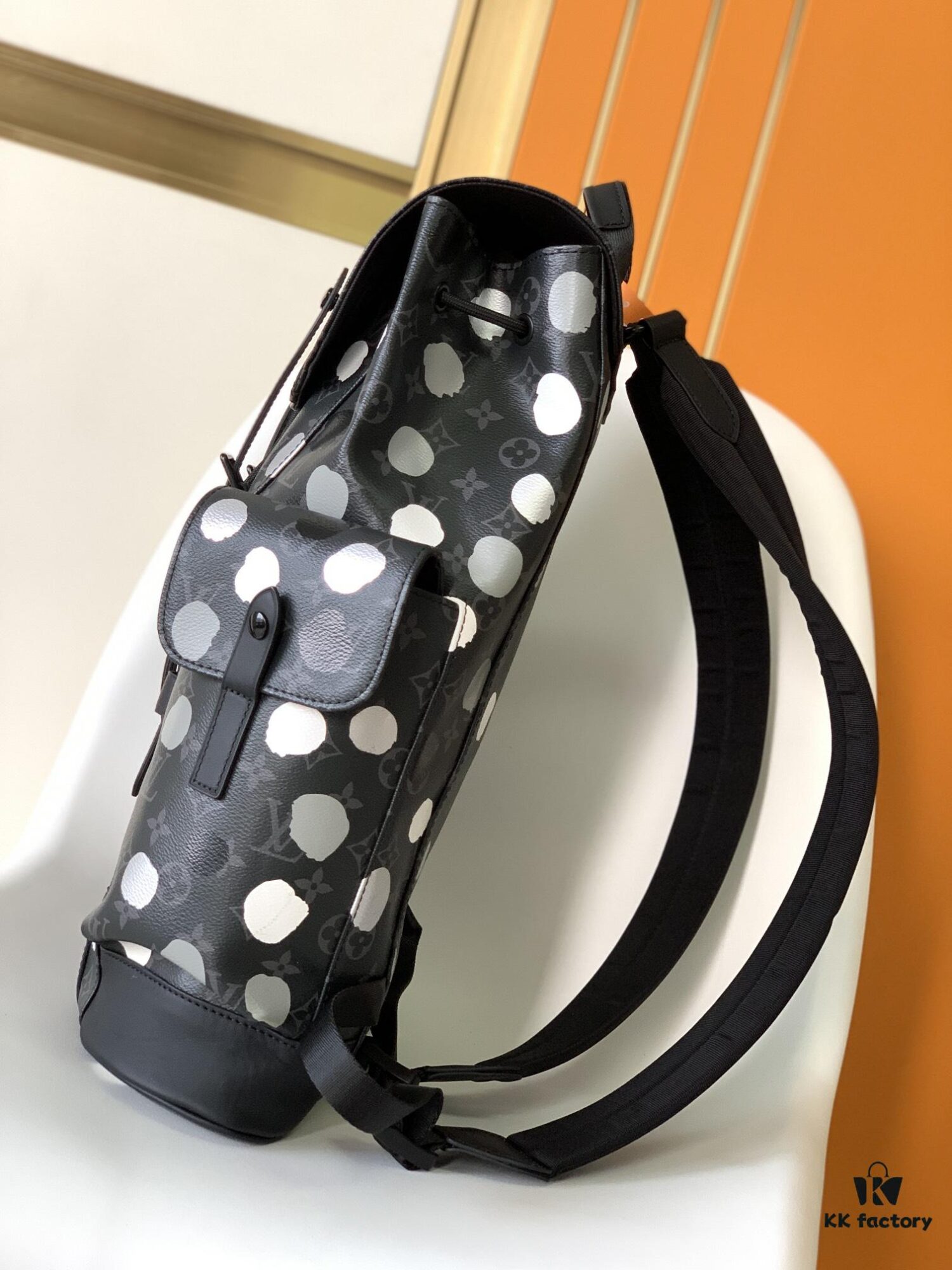 LV x YK Christopher Medium Backpack M46403