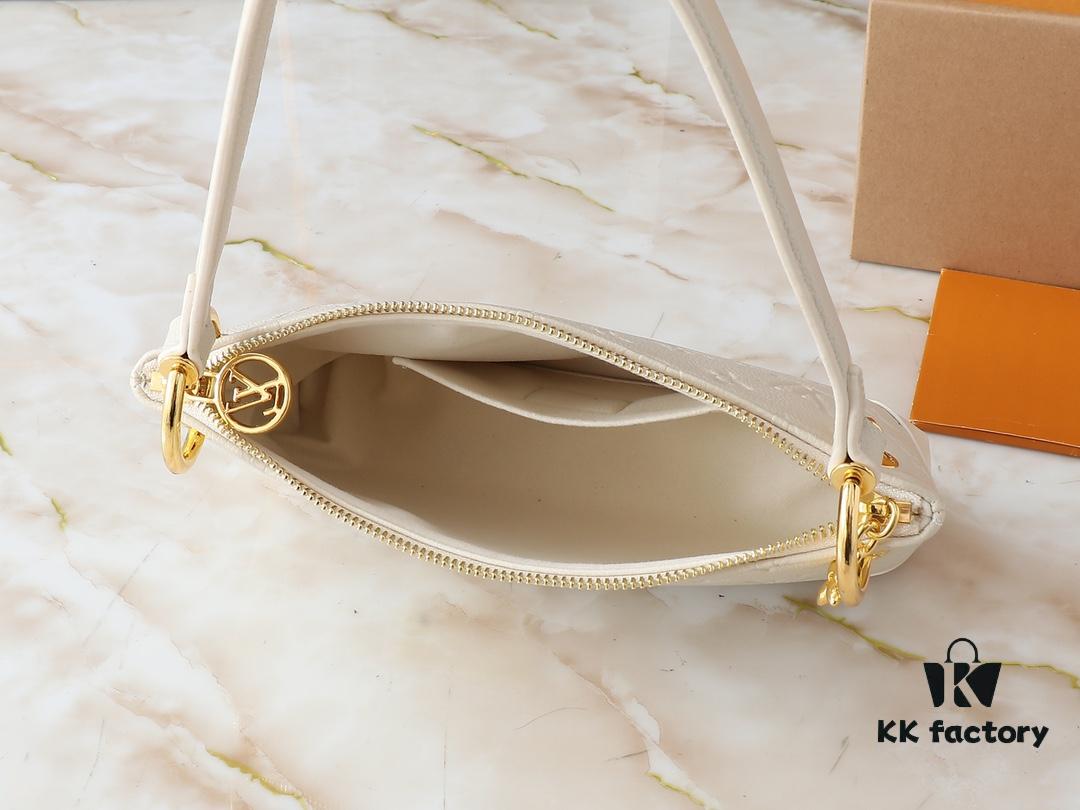 Upgraded Original M12174 This Pochette Sèvres Belongs to the LV Ski Collection, Ready to Shine in a 'Sparkling' Gunmetal Tone