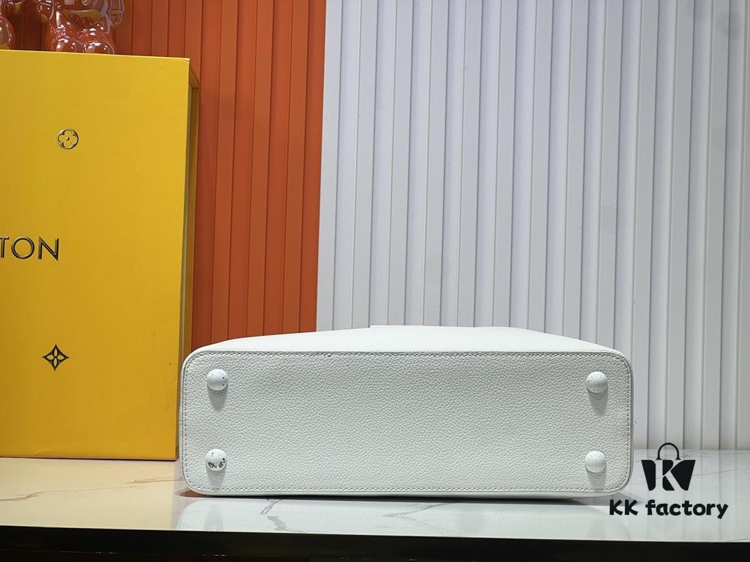 M24880 M24607 Black Out Capucines Souple Large Handbag