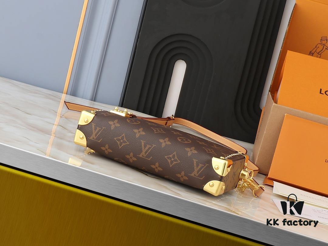 Upgraded Original M46356 M46358 2025 Spring Collection Runway Style Horizontal Mini Trunk