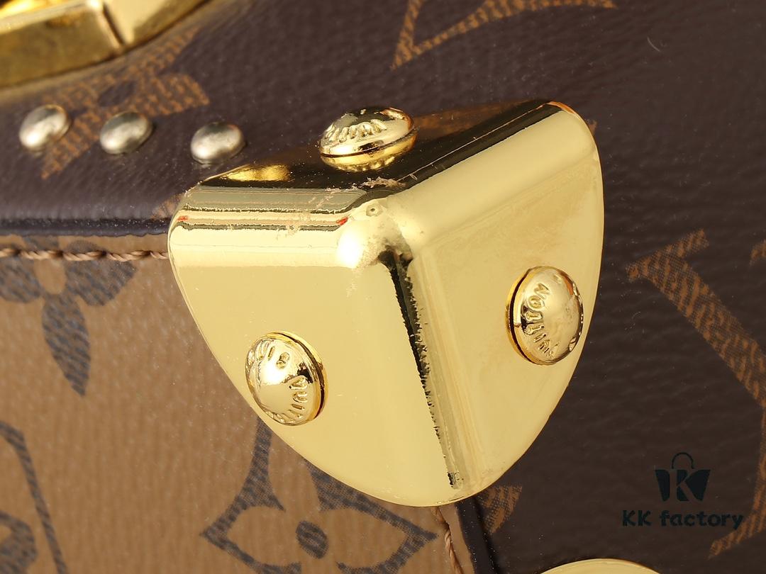 Upgraded Original M46356 M46358 2025 Spring Collection Runway Style Horizontal Mini Trunk