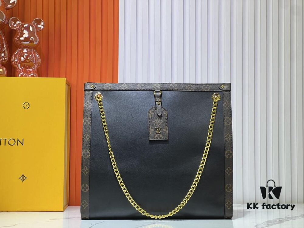 Upgraded Model No. M13137 (Large), M13140 (Small) – 2025 Cruise Nova Small and Medium Handbags