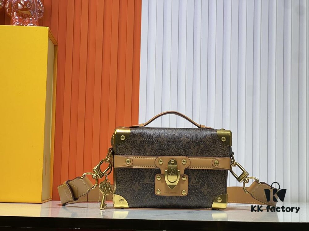 Upgraded Original M11743 Black Flower M11516 Black M11535 Vintage Flower M12686 This Soul Trunk Bag is Crafted by Pharrell Williams