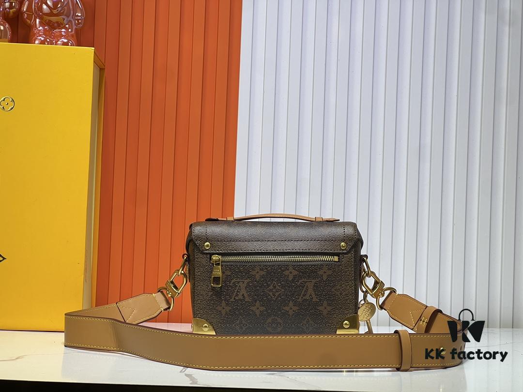 Upgraded Original M11743 Black Flower M11516 Black M11535 Vintage Flower M12686 This Soul Trunk Bag is Crafted by Pharrell Williams