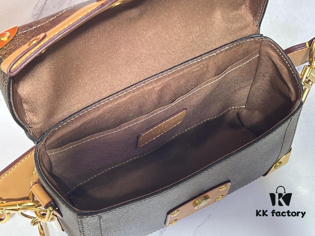 Upgraded Original M11743 Black Flower M11516 Black M11535 Vintage Flower M12686 This Soul Trunk Bag is Crafted by Pharrell Williams