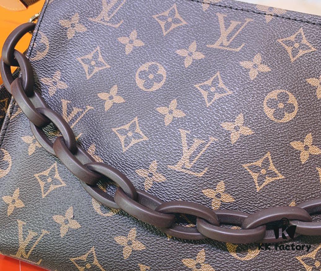 Authentic High-End Quality LV M67692# M47542 Exclusive New Arrival Rose Series Cosmetic Bag Classic Monogram Clutch Wash Pouch