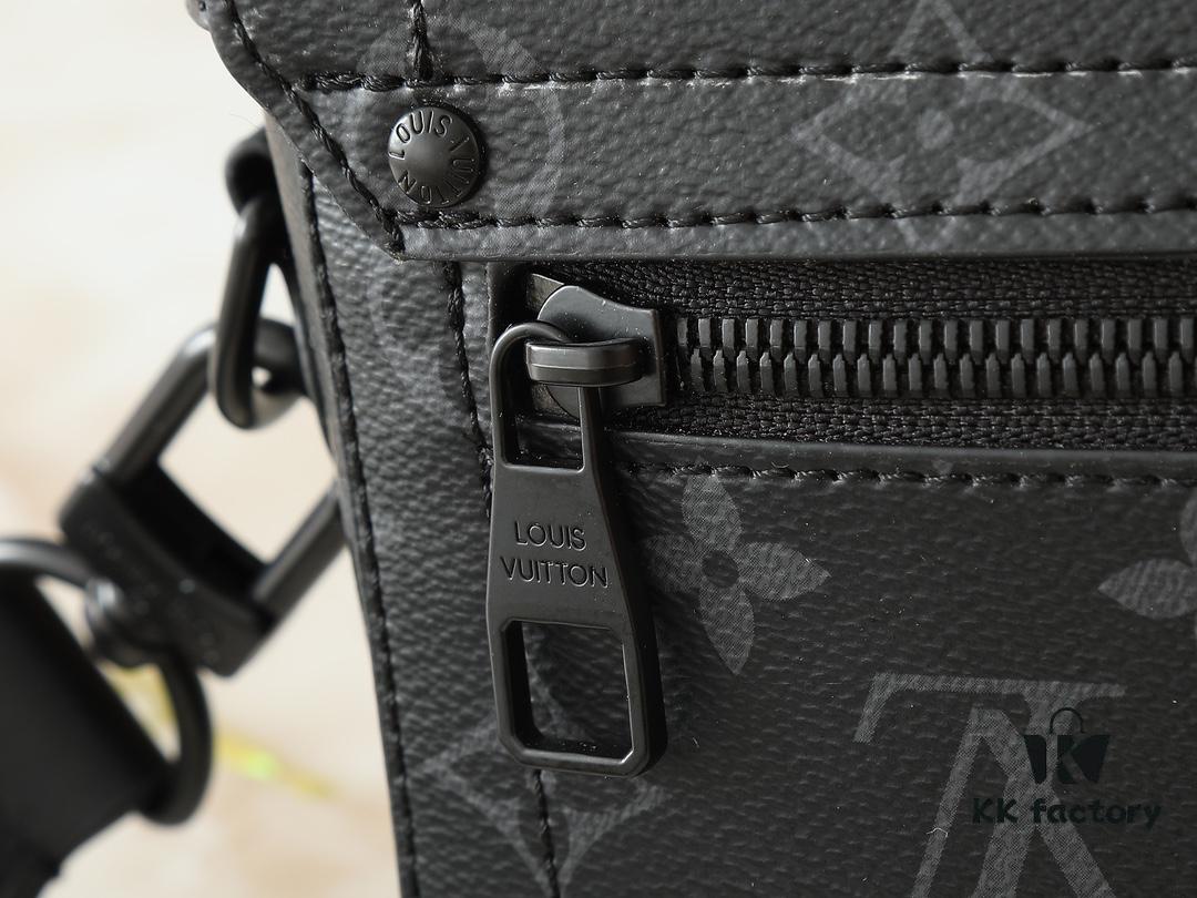 Upgraded Original M11743 Black Flower M11516 Black M11535 Vintage Flower M12686 This Soul Trunk Bag is Crafted by Pharrell Williams