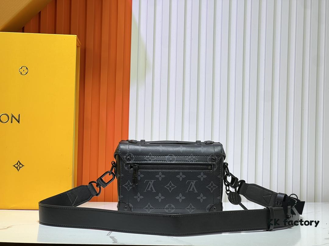 693065c96e68136f4d9a46ff Soul Trunk Bag in Black and Multicolor Grain Leather