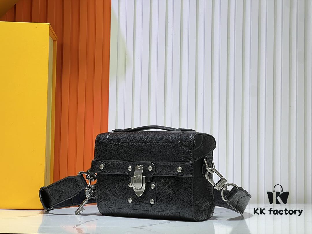 693065ca6e68136f4d9a4702 Soul Trunk Bag in Black Floral, Black, Aged Flower, and Green