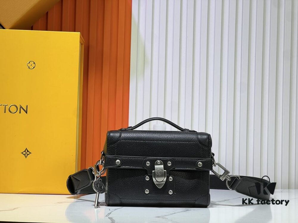 Soul Trunk Bag in Black Floral, Black, Aged Flower, and Green