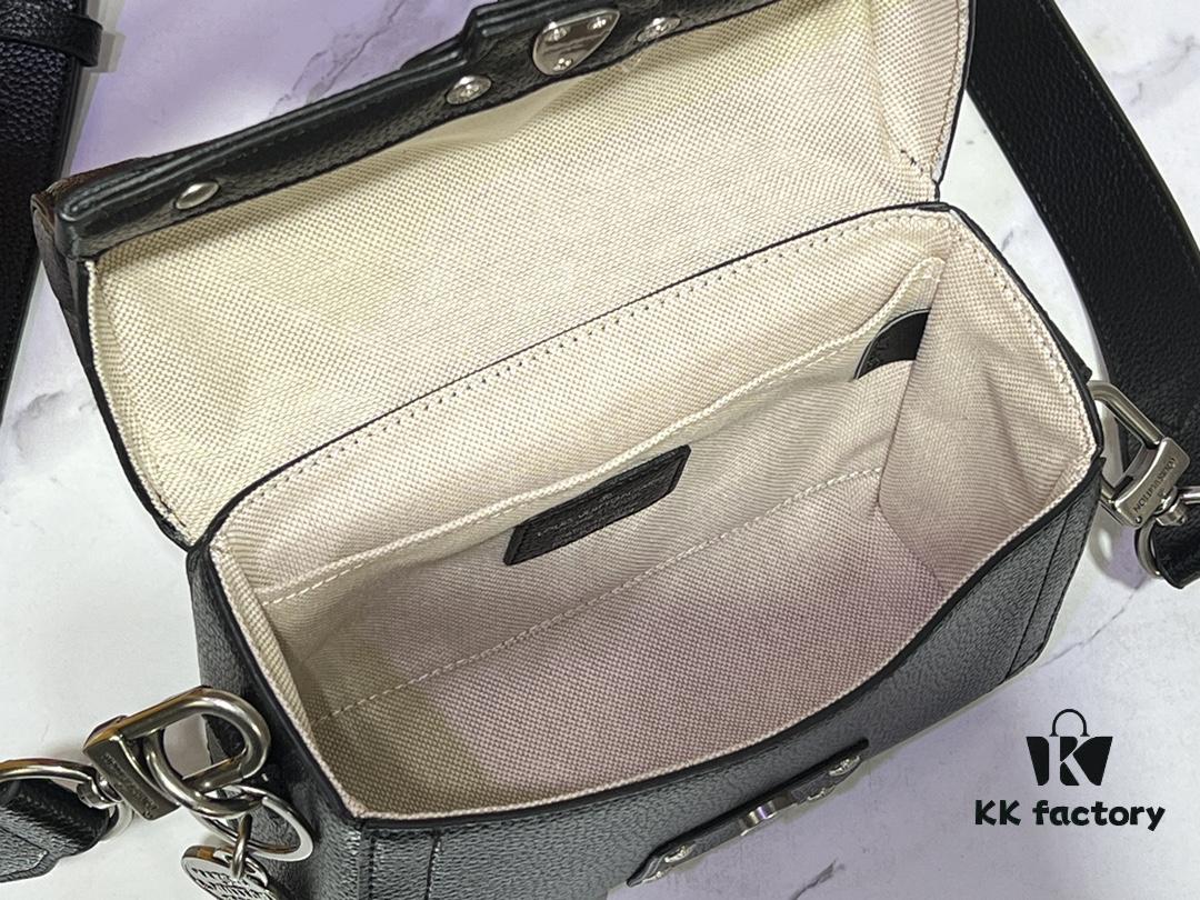 693065ce6e68136f4d9a470a Soul Trunk Bag in Black Floral, Black, Aged Flower, and Green