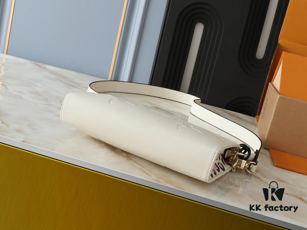 Authentic High-End Quality LV Monogram Cosmetic Bag 67692# 47524# 80504# Official Website Size W25 H20 D5