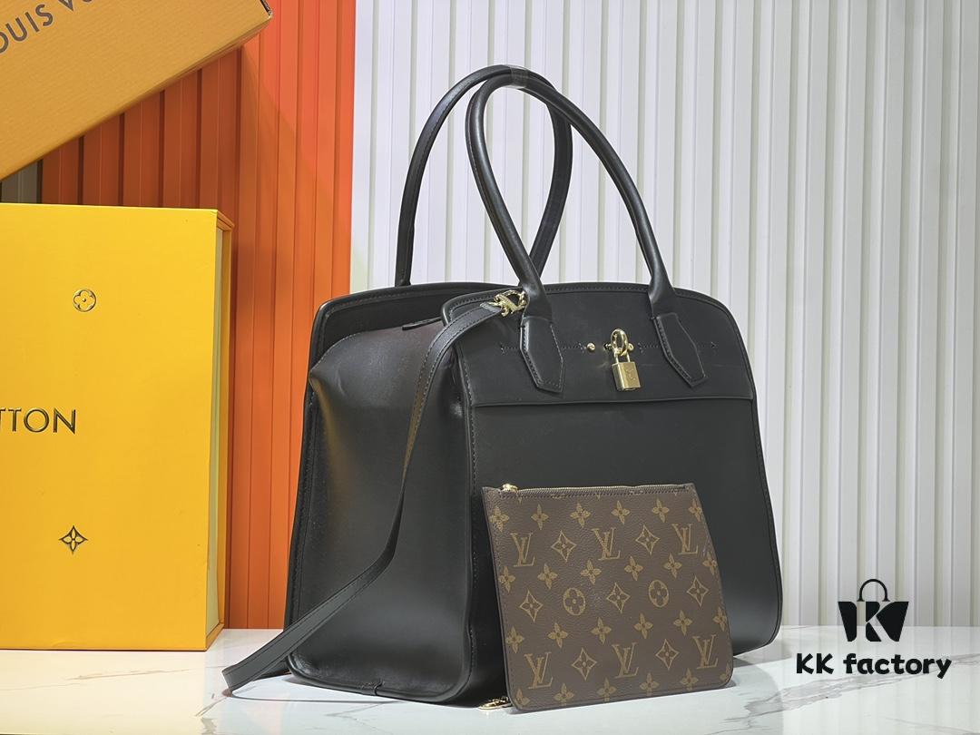 M12005 M12556 M12337 City Steamer Large Handbag