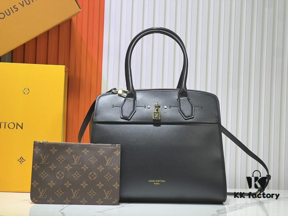 M12005 M12556 M12337 City Steamer Large Handbag