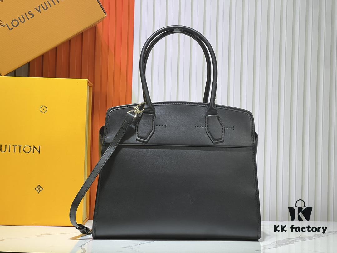 M12005 M12556 M12337 City Steamer Large Handbag