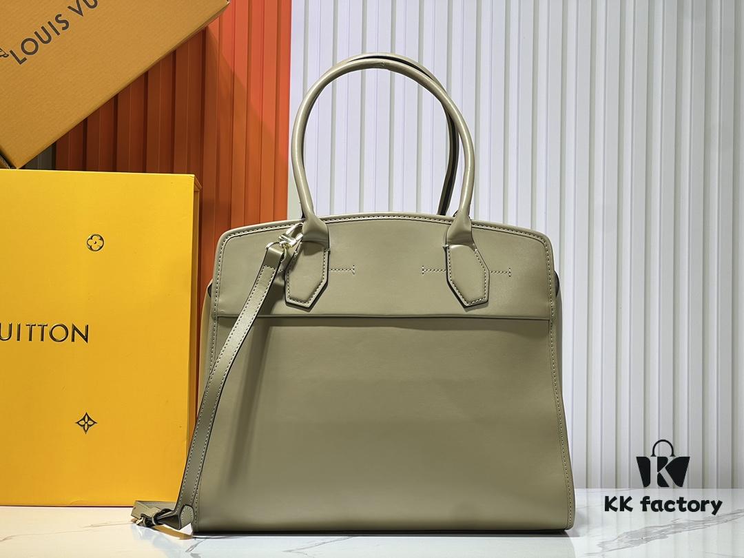 M12005 M12556 M12337 City Steamer Large Handbag