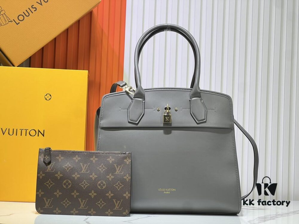 M12005 M12556 M12337 City Steamer Large Handbag