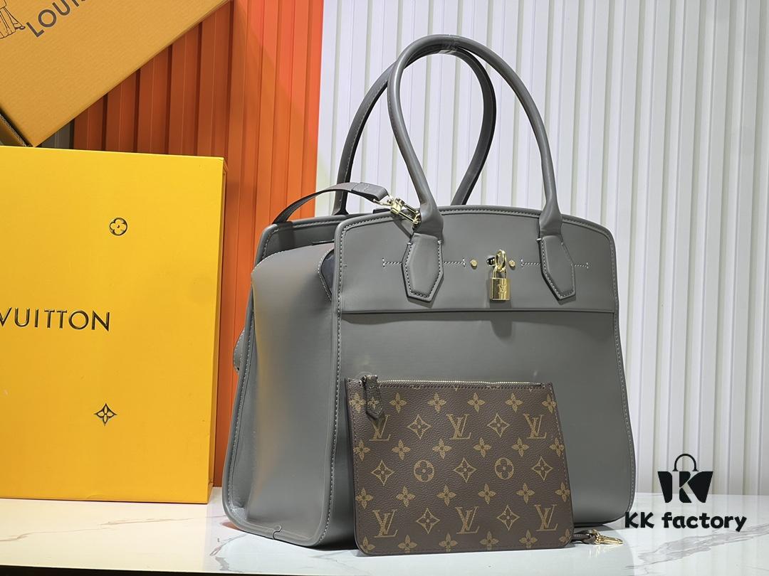 M12005 M12556 M12337 City Steamer Large Handbag