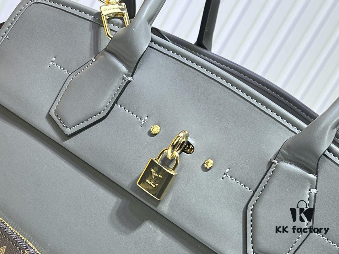 M12005 M12556 M12337 City Steamer Large Handbag