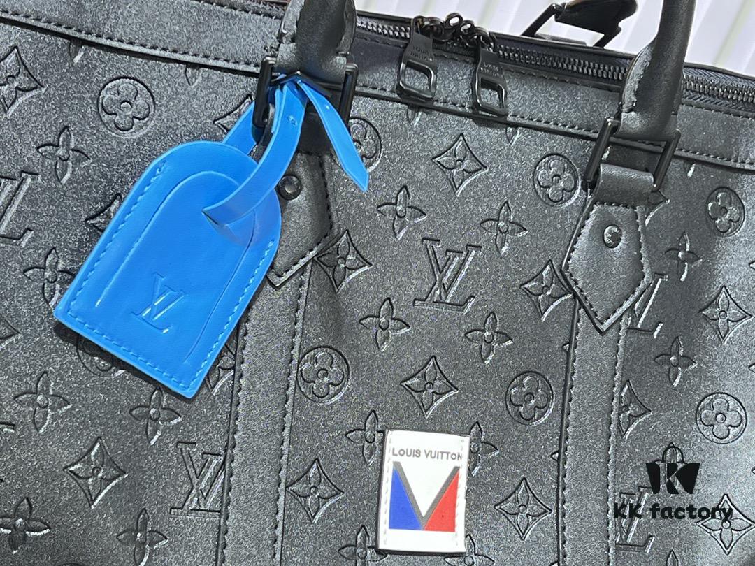 M41416 Keepall Sport Bag from the 37th America's Cup Sailing Series
