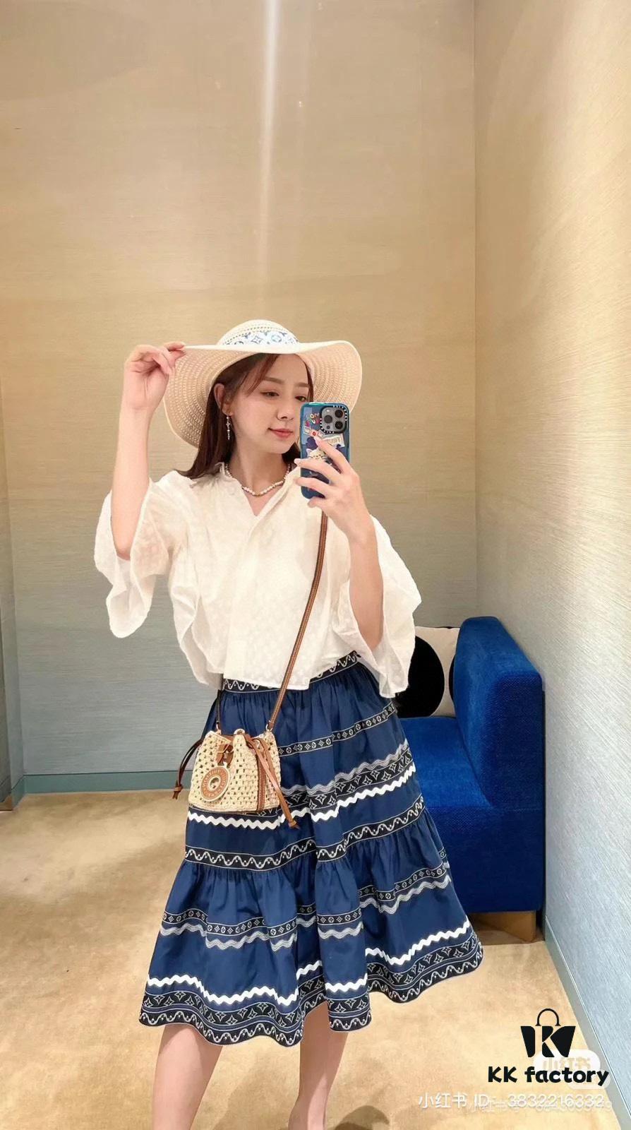 New Small LV NOE PURSE Bucket Bag in Raffia Leather