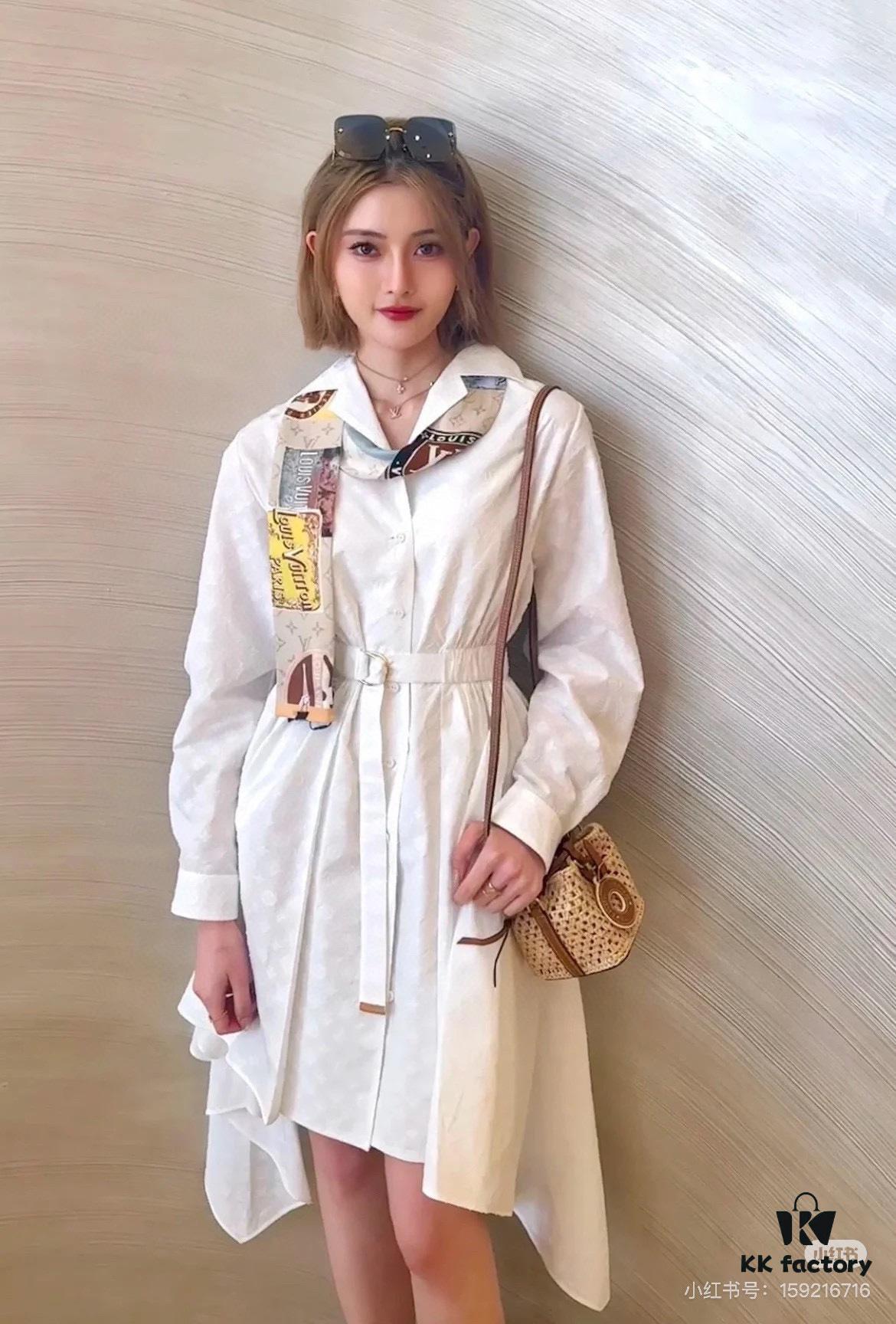 New Small LV NOE PURSE Bucket Bag in Raffia Leather