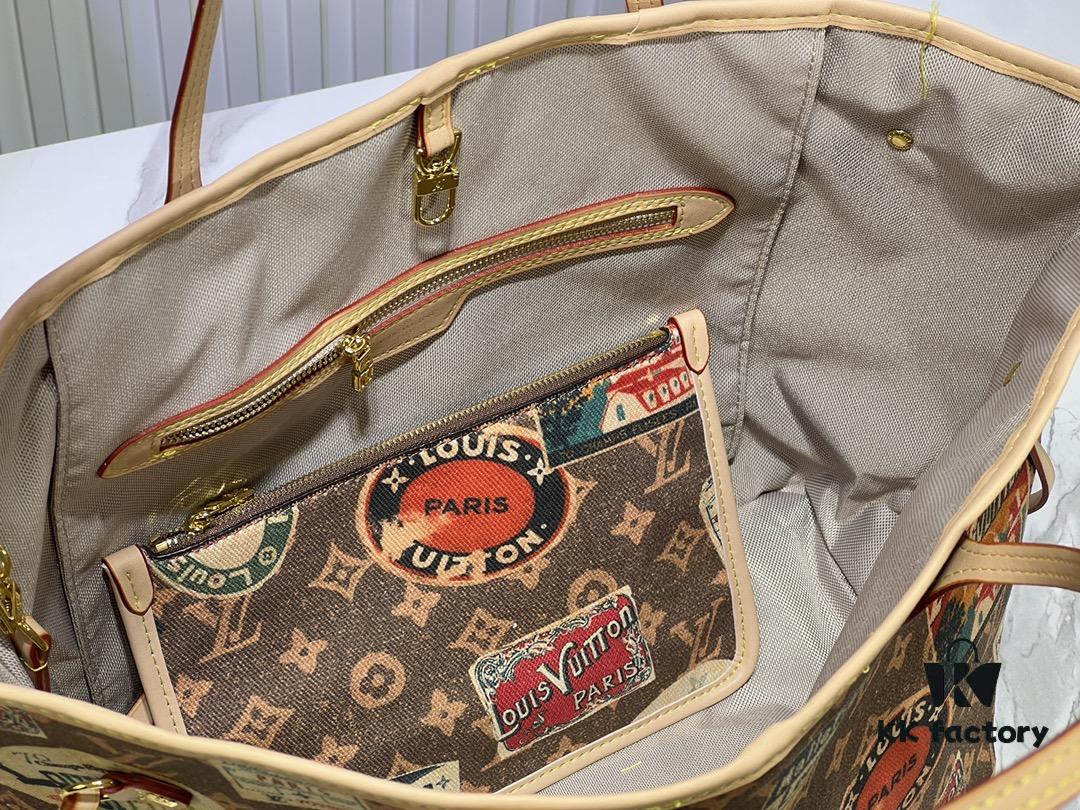 M45865 M40995 This Neverfull Medium Handbag is crafted from Monogram Tiles canvas in a tote silhouette, accented with leather trim that defines the top and handles. The central LV Circle signature pairs playfully with the watercolor-effect Monogram pattern, while the printed zip pouch can be removed for separate use.