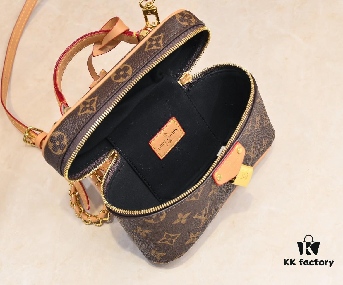 Upgraded Original M47125 M42264 Vanity Chain Pouch