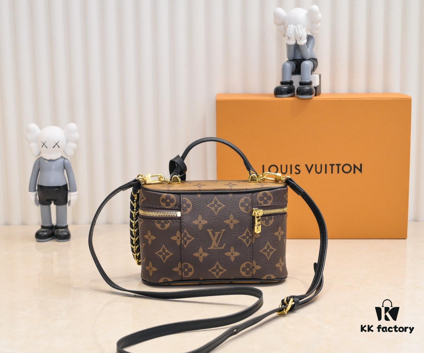 Upgraded Original M47125 M42264 Vanity Chain Pouch