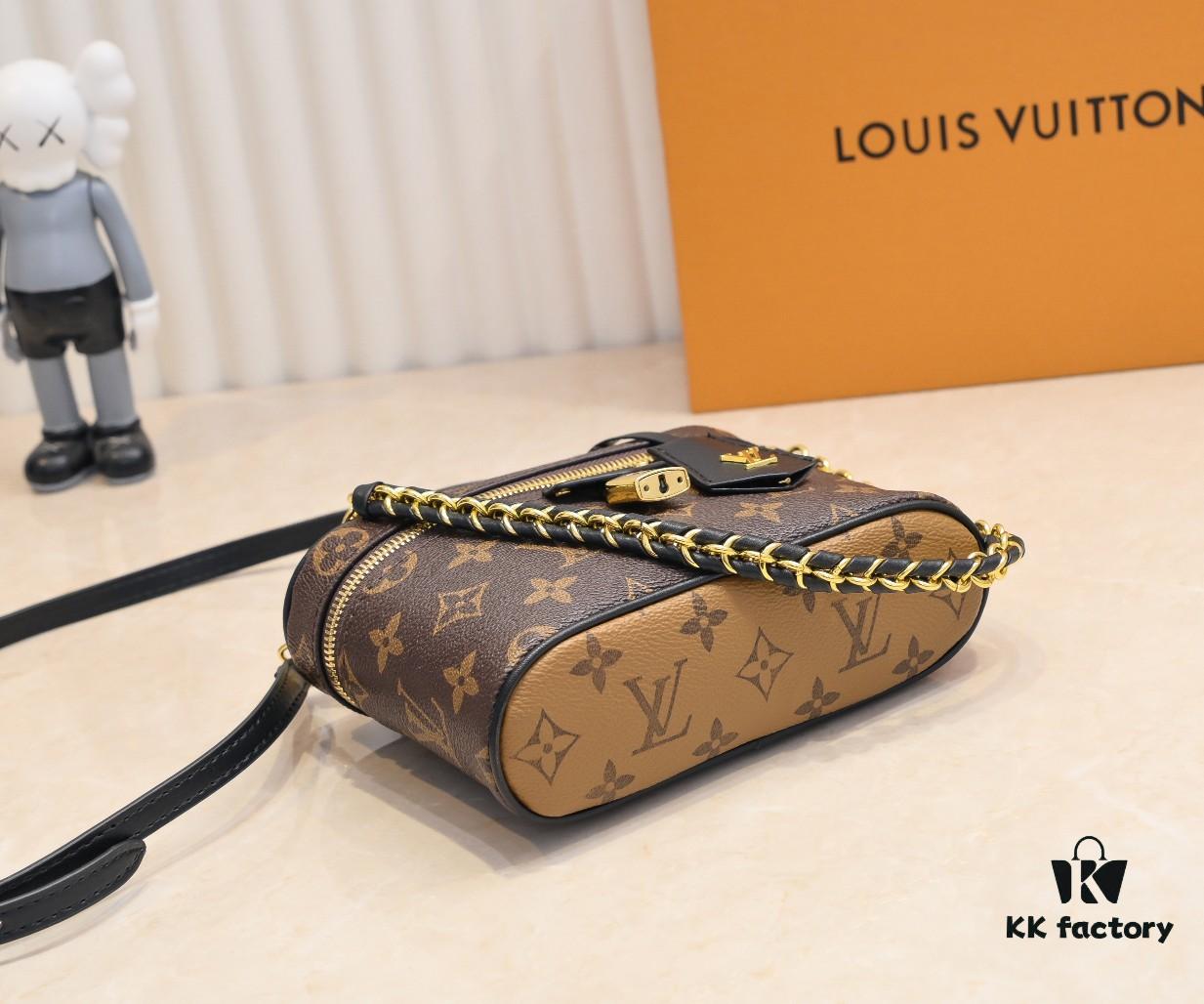 Upgraded Original M47125 M42264 Vanity Chain Pouch